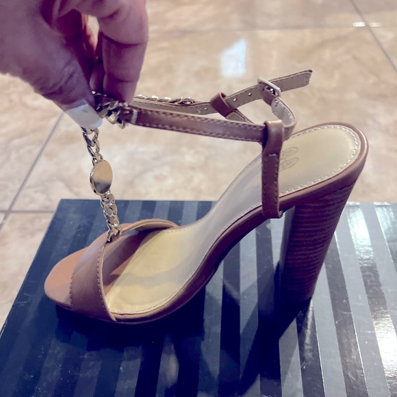 Michael Kors high heel Sandal - Picture 3 of 4